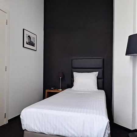 Hotel St James 몽스 외부 사진